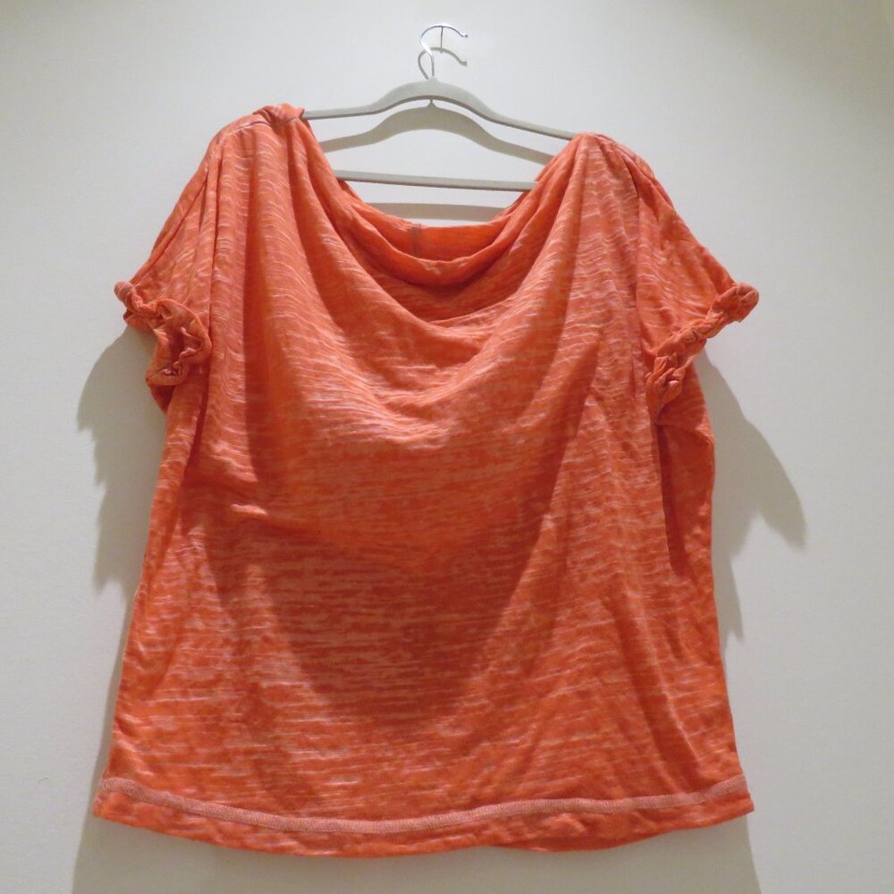 FREE PEOPLE WE THE FREE Astrid Neck Burnout Oversized Top in Lotus Red Boho L - Picture 8 of 14